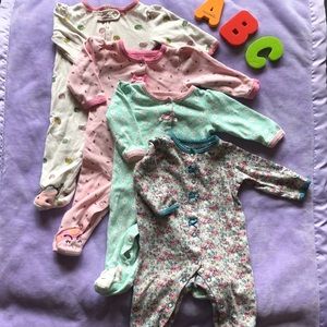 Little Wonders Set of 4 Long Sleeve Footed Pajamas